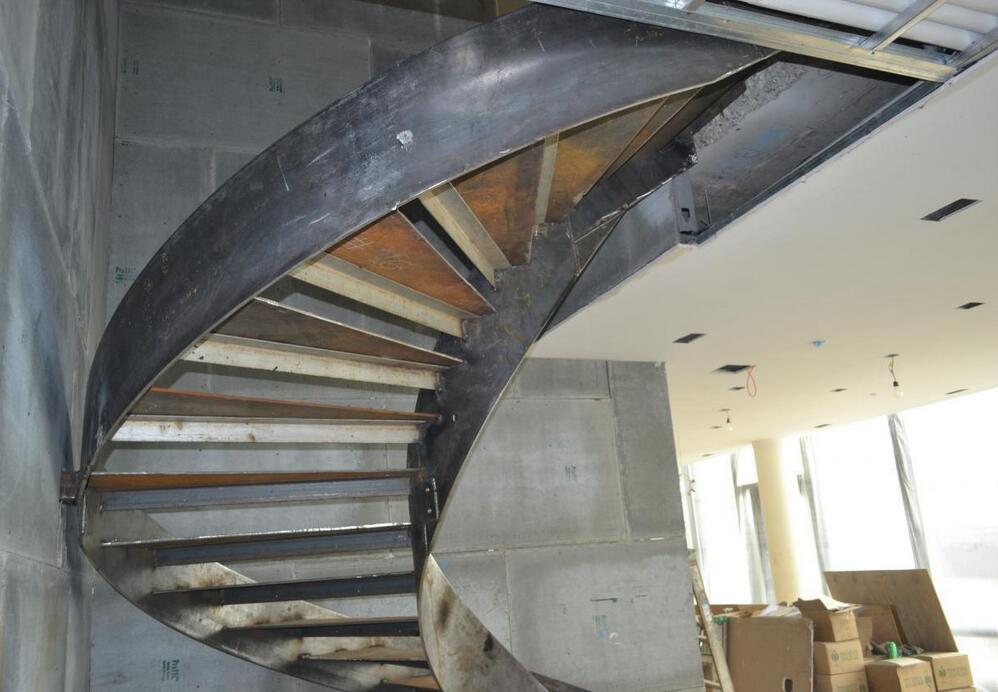 香港今晚开现场直播9